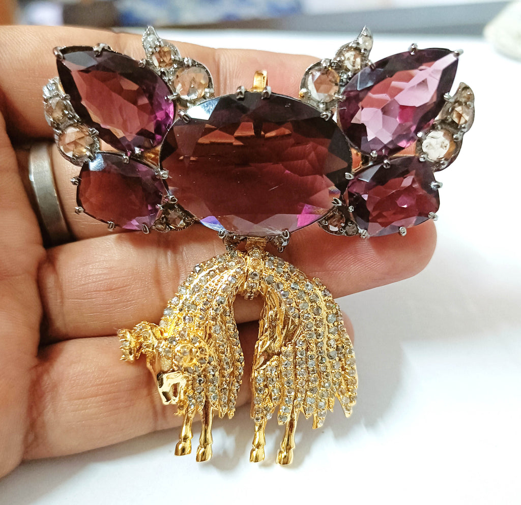 Sparkling Cubic Zircon Silver Topaz Brooch for Party Wear