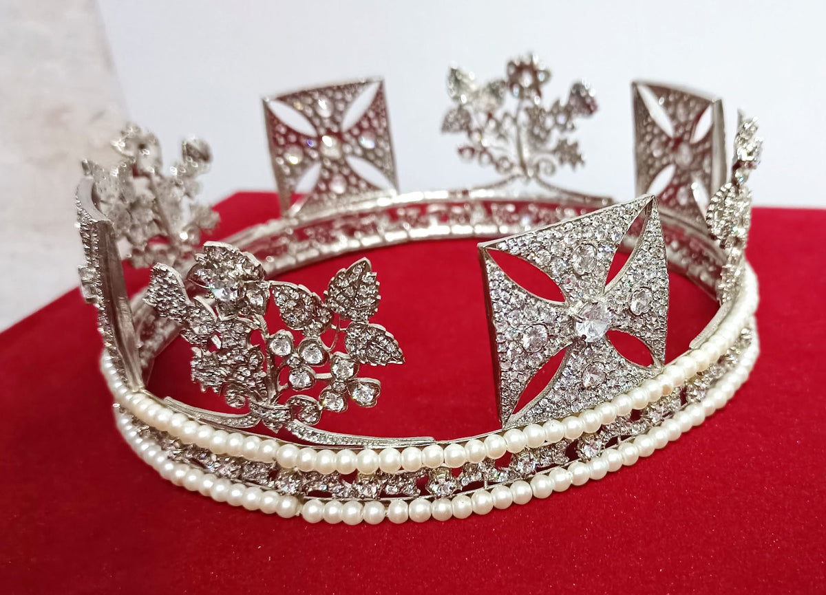 Luxury Cubic Zirconia 925 Sterling Silver Tiara Crown for Women | Elegant Princess Bridal Wedding Hair Jewelry