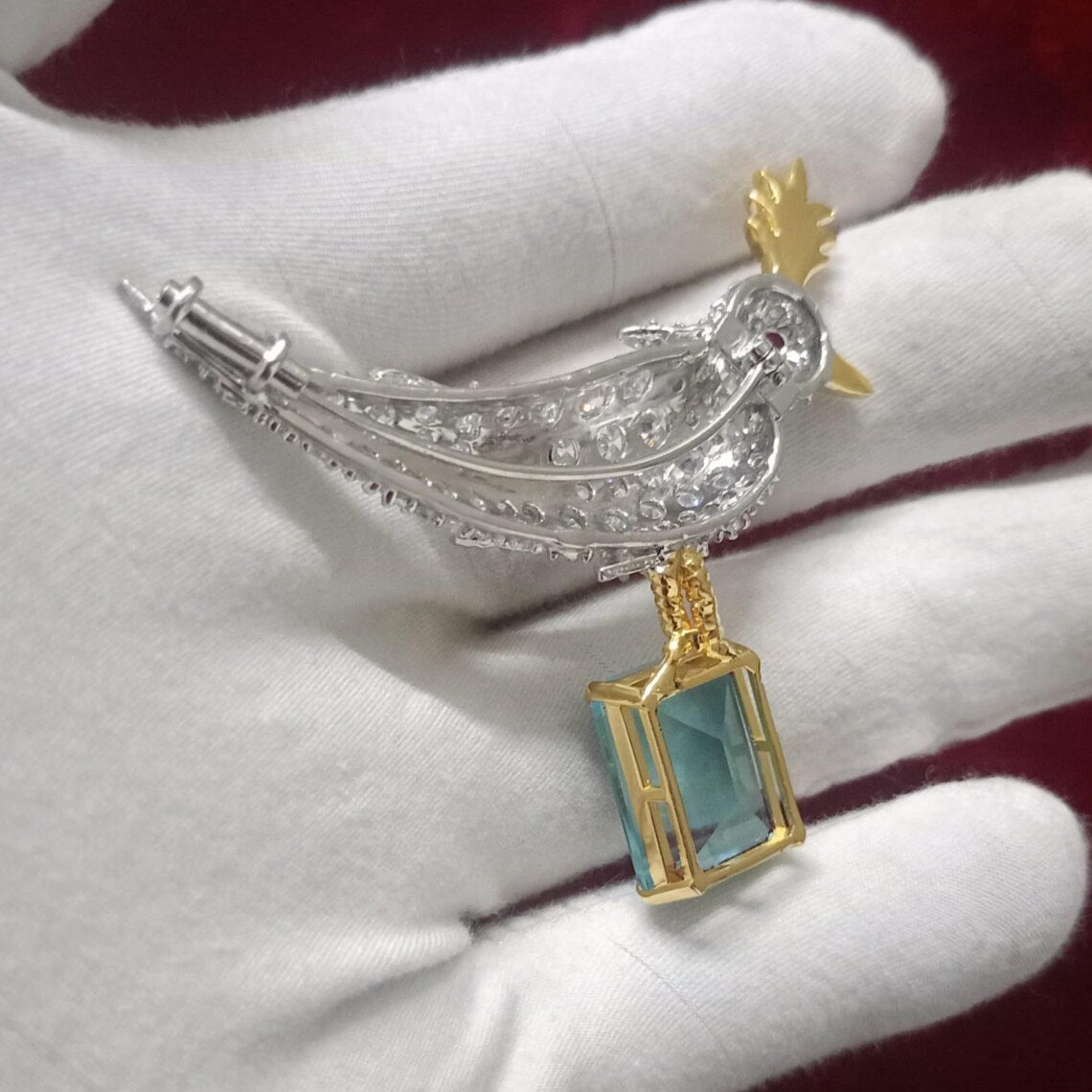 Zircon 925 Sterling silver Aquamarine Bird Brooch – Elegant Bird Shaped Statement Jewelry Pin