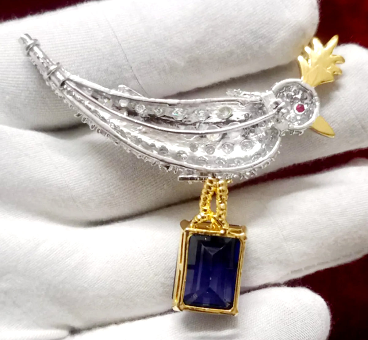 Blue Sapphire Zircon 925 Sterling silver Bird – Elegant Bird Shaped Statement Jewelry Pin